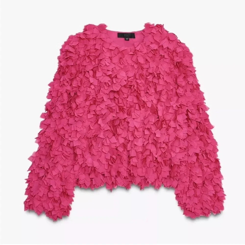 Zara floral texture petal Jacket “ Blogger Fav” - Picture 2 of 3